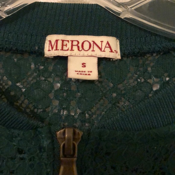 Lace Jacket - Picture 3 of 4